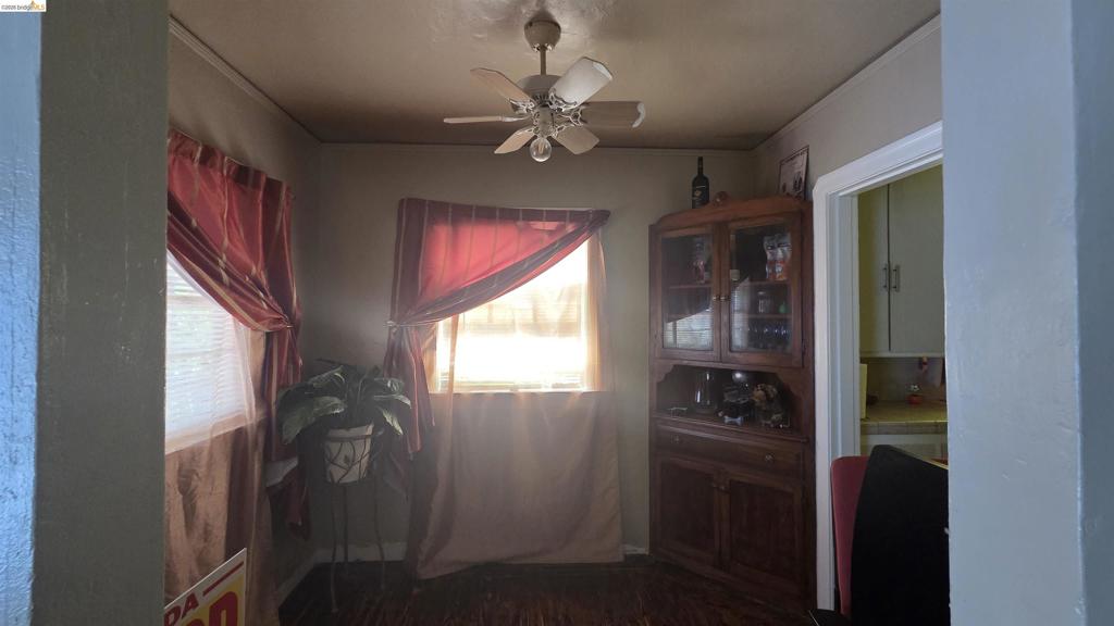 817 Alameda St Property Photo 5