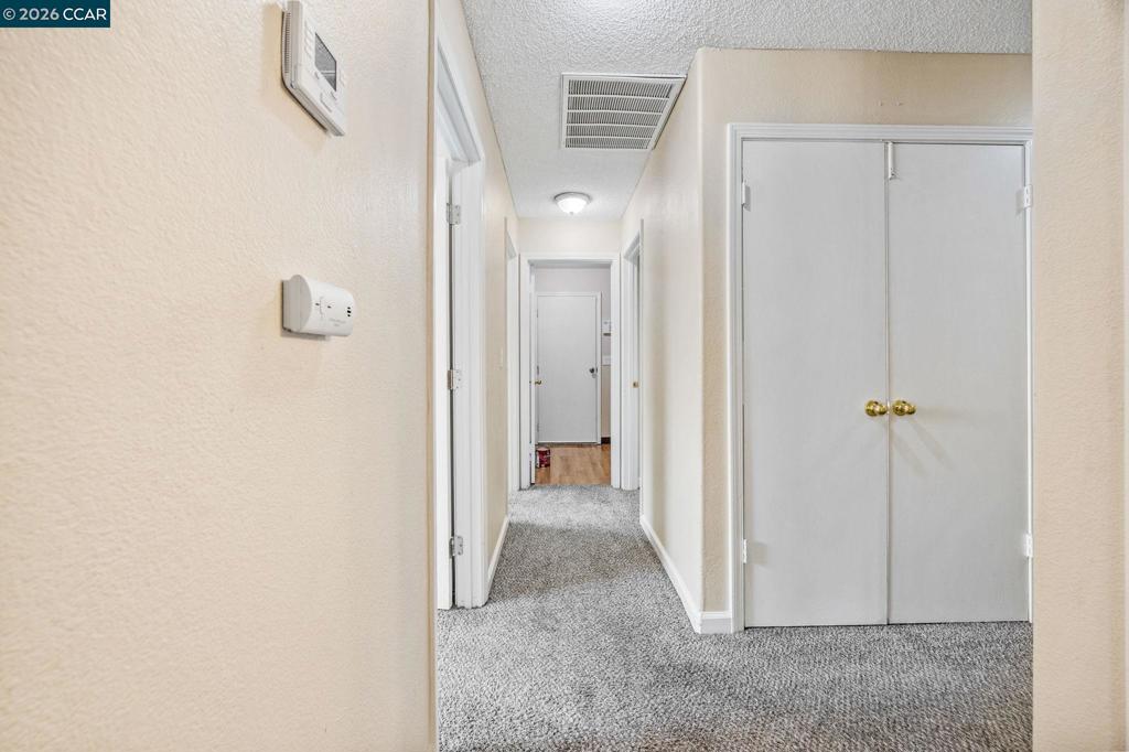 905 Heron Dr Property Photo 39