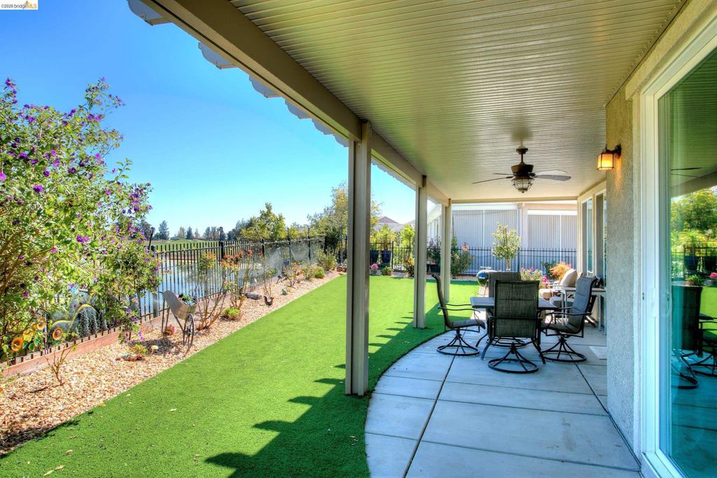 653 Waterwood Dr Property Photo 38