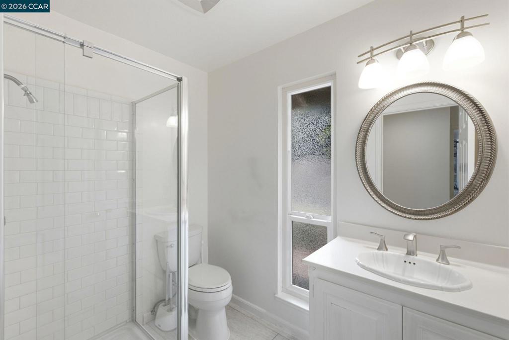 220 Hemme Ave Property Photo 15