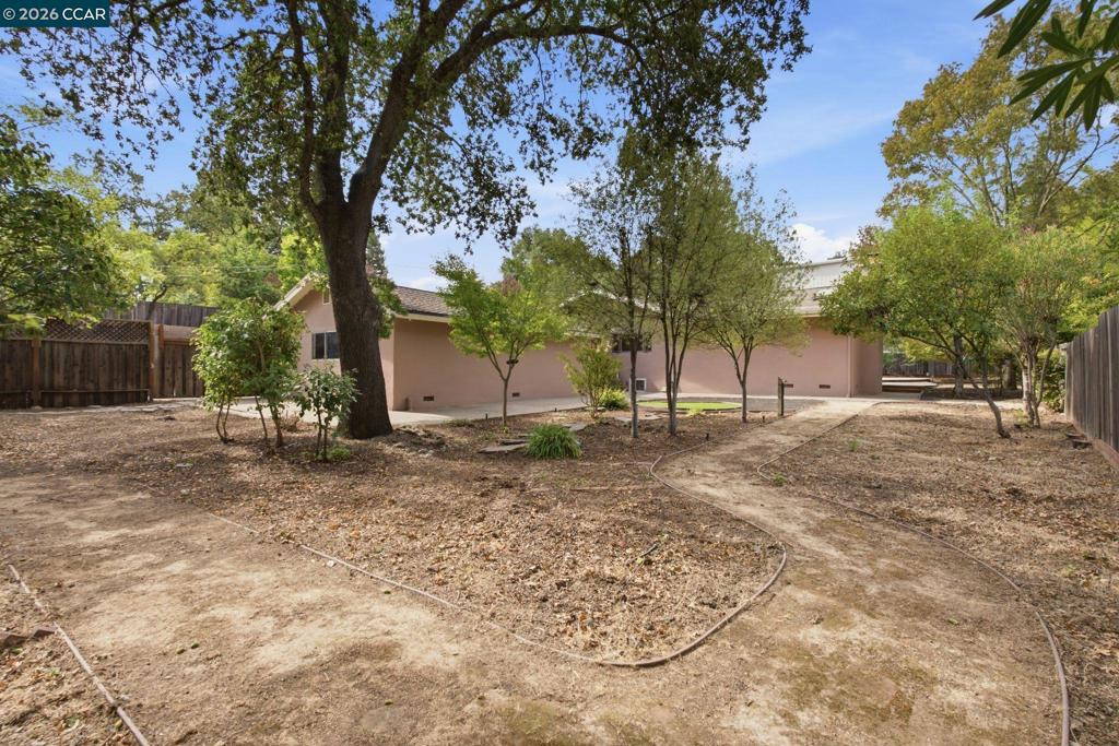 220 Hemme Ave Property Photo 36