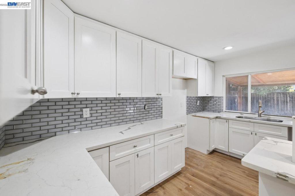 1712 Morrill Ave Property Photo 15