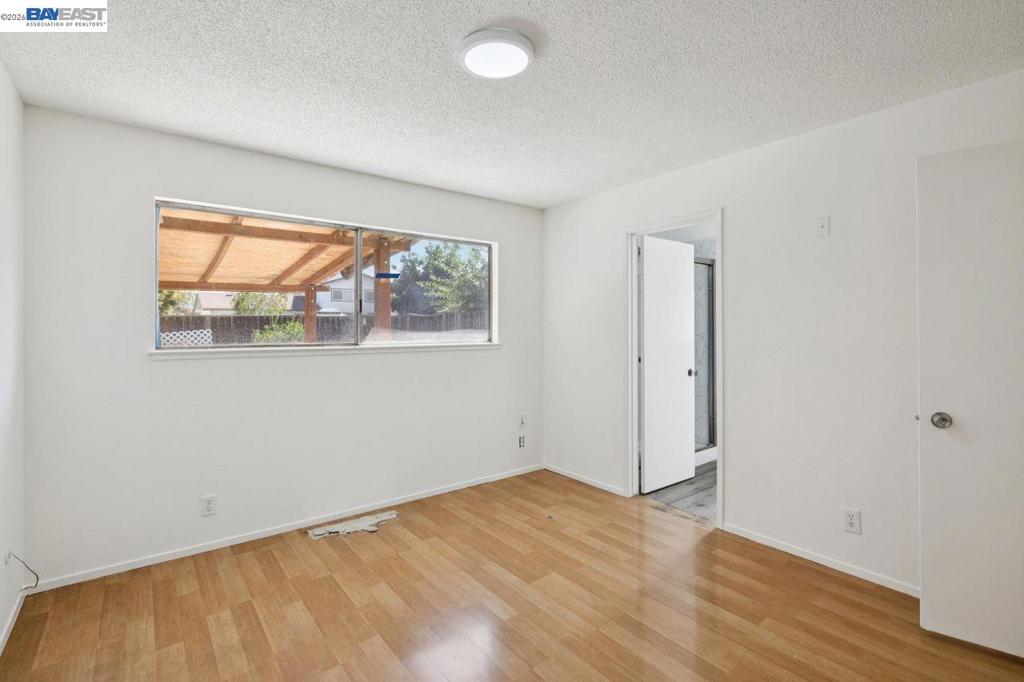 1712 Morrill Ave Property Photo 20
