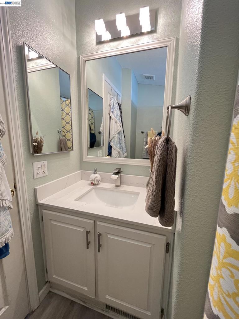 817 Sundial Circle Property Photo 21
