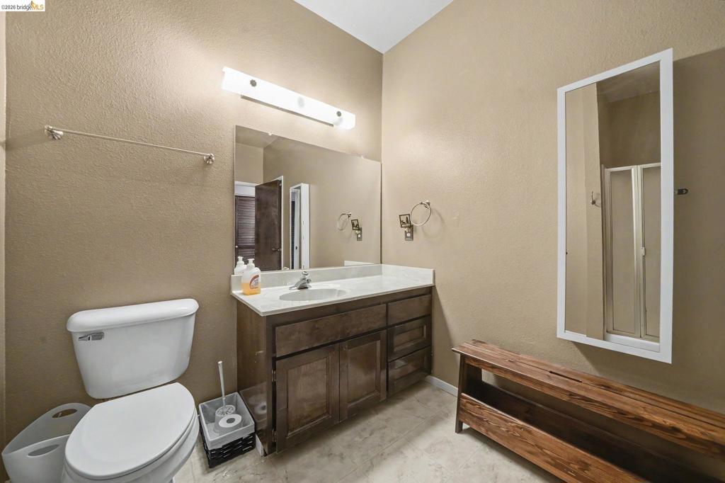 1128 Fairway Ct Property Photo 40