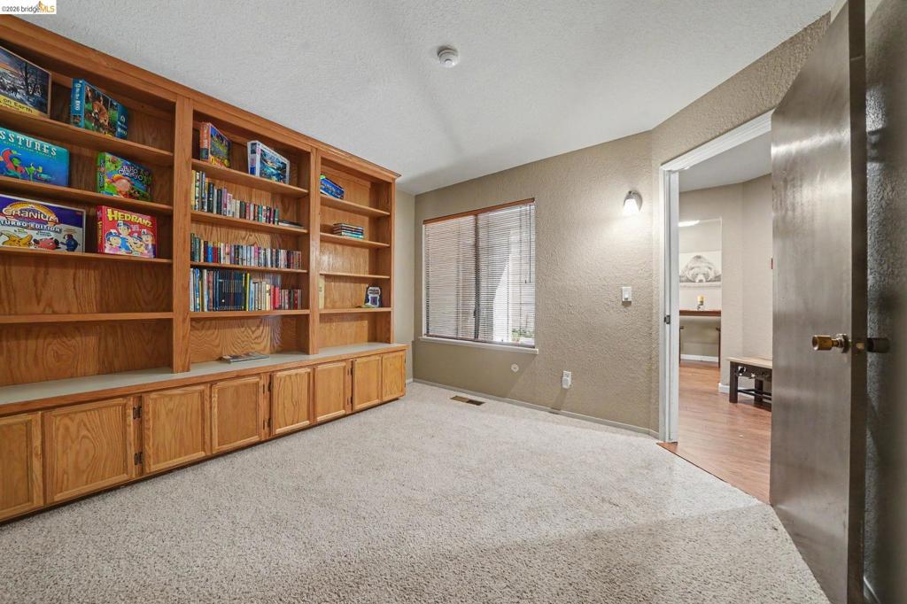 1128 Fairway Ct Property Photo 49