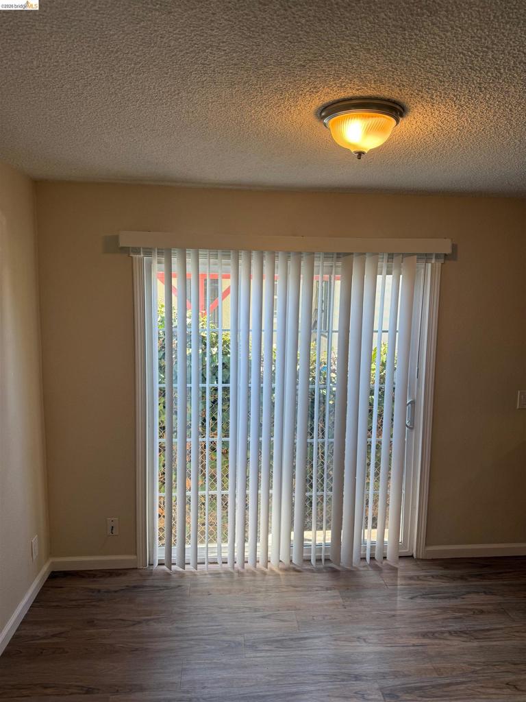 2111 100th Ave Property Photo 6