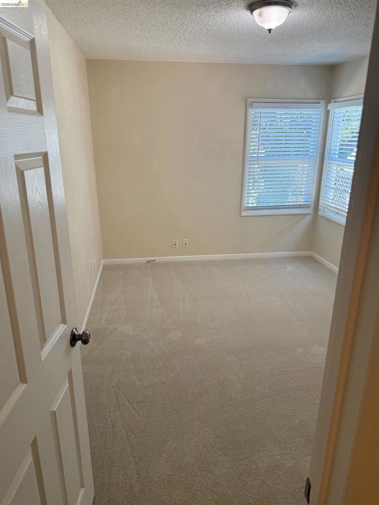 2111 100th Ave Property Photo 9