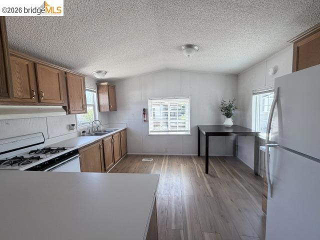 14192 Tuolumne Road Property Photo 2
