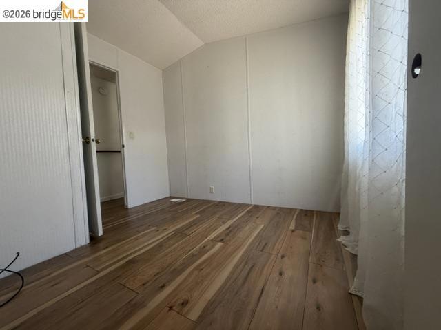 14192 Tuolumne Road Property Photo 8