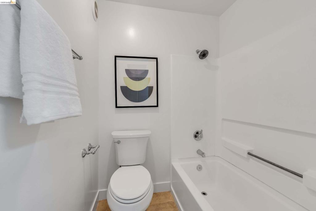 6400 Christie Ave 4118 Property Photo 22