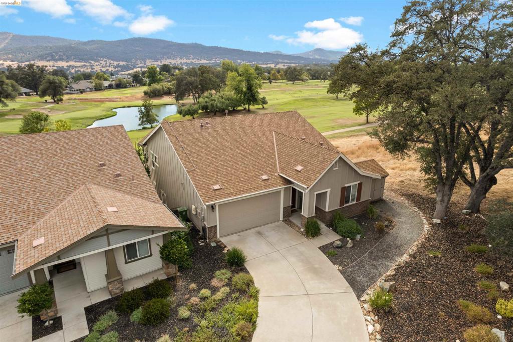 569 Spyglass Cir Property Photo 2