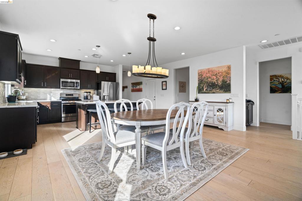 569 Spyglass Cir Property Photo 15