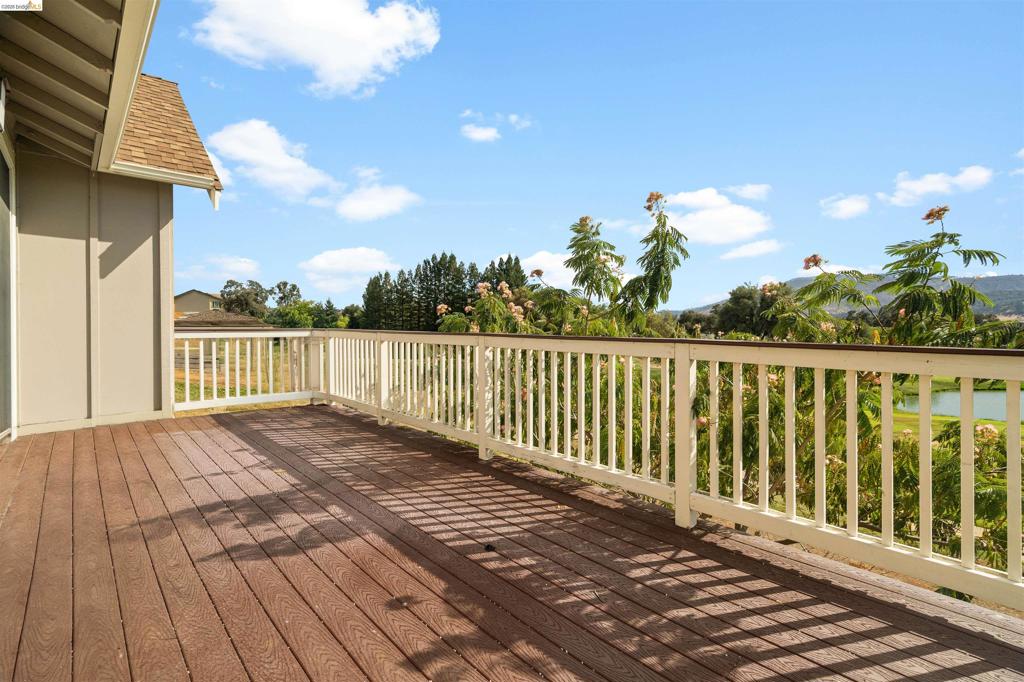 569 Spyglass Cir Property Photo 18