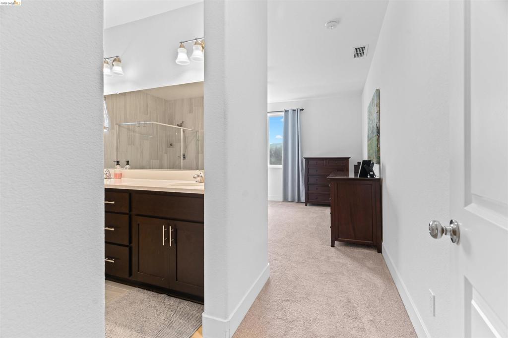 569 Spyglass Cir Property Photo 27