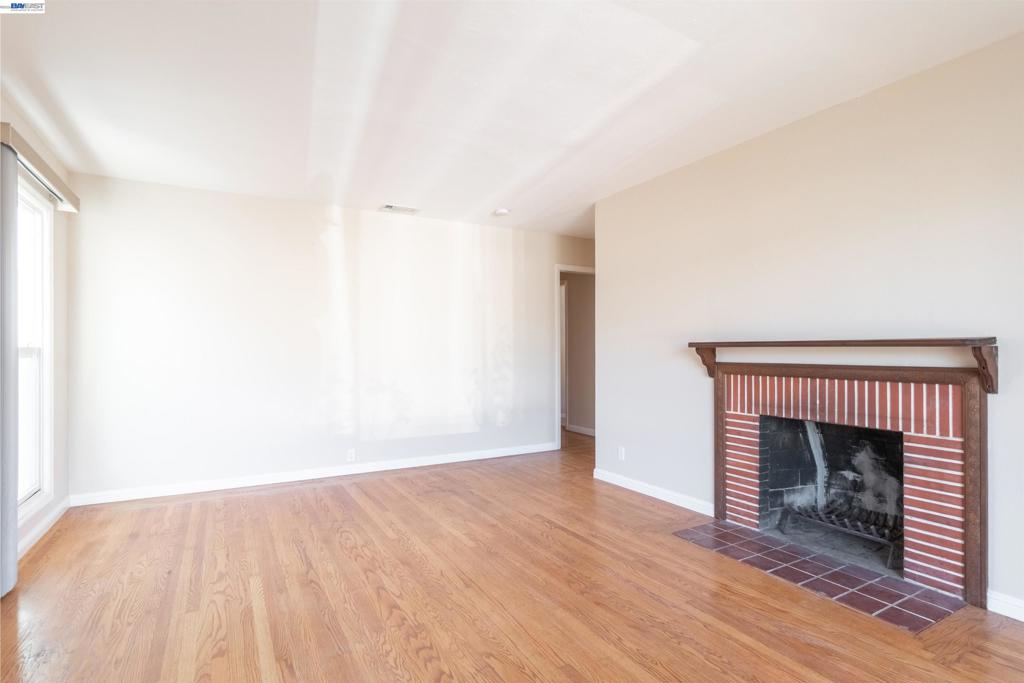 15079 Costela St Property Photo 6