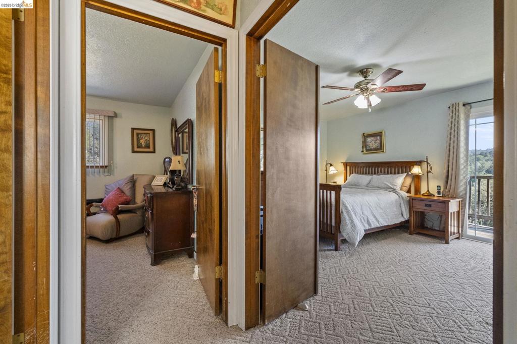 14201 Hillview Ct Property Photo 16