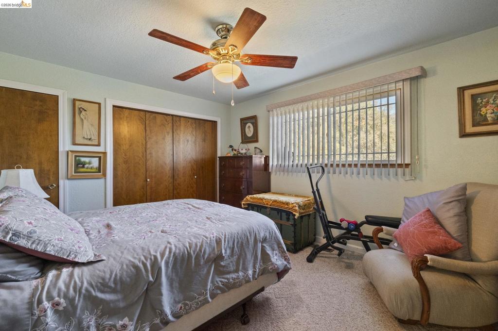 14201 Hillview Ct Property Photo 23