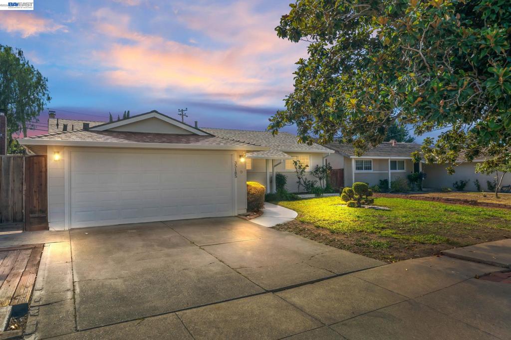 35185 Cabrillo Drive Property Photo 3