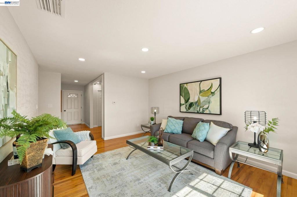 35185 Cabrillo Drive Property Photo 11