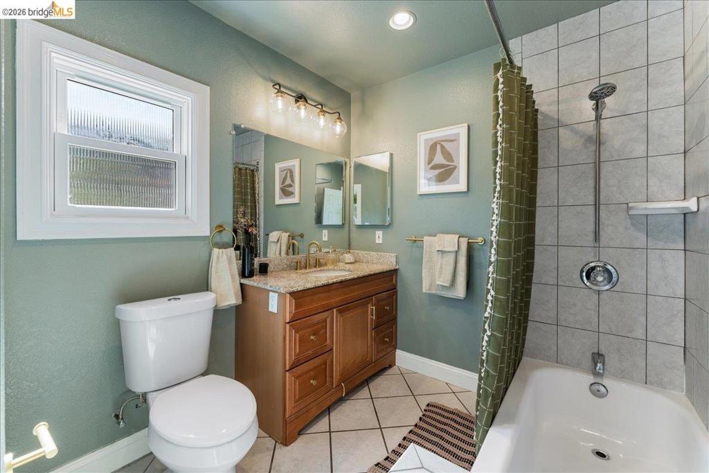 5327 Brann St Property Photo 17