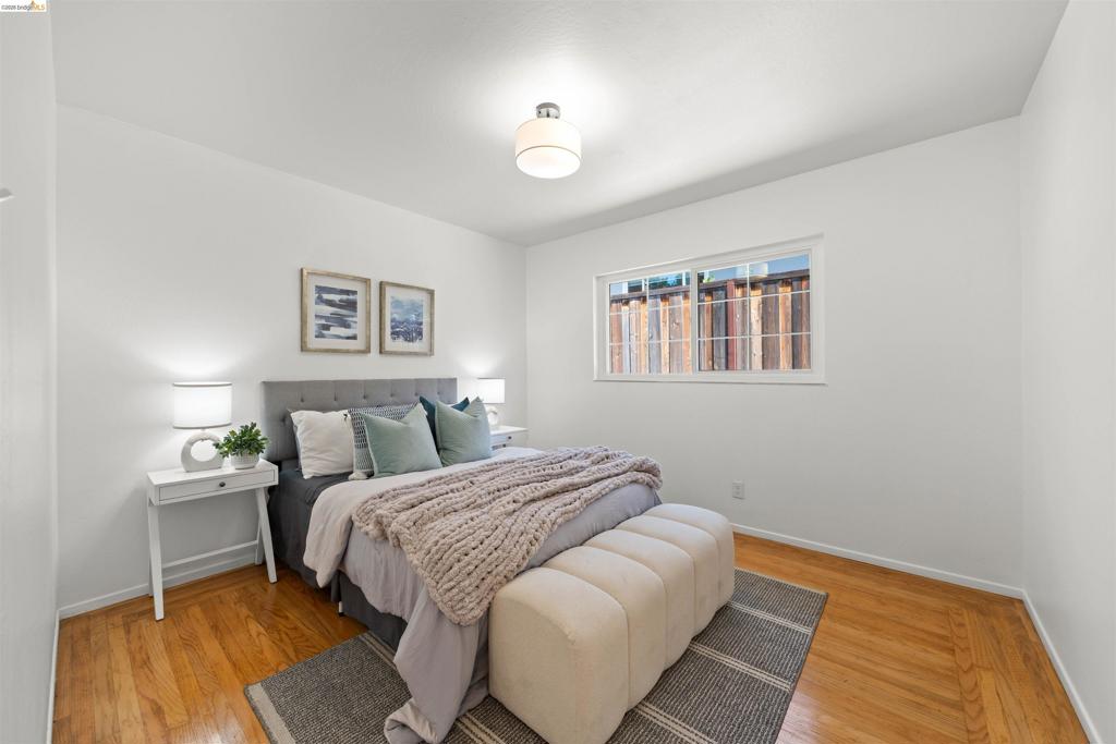 4833 Shetland Ave. Property Photo 14