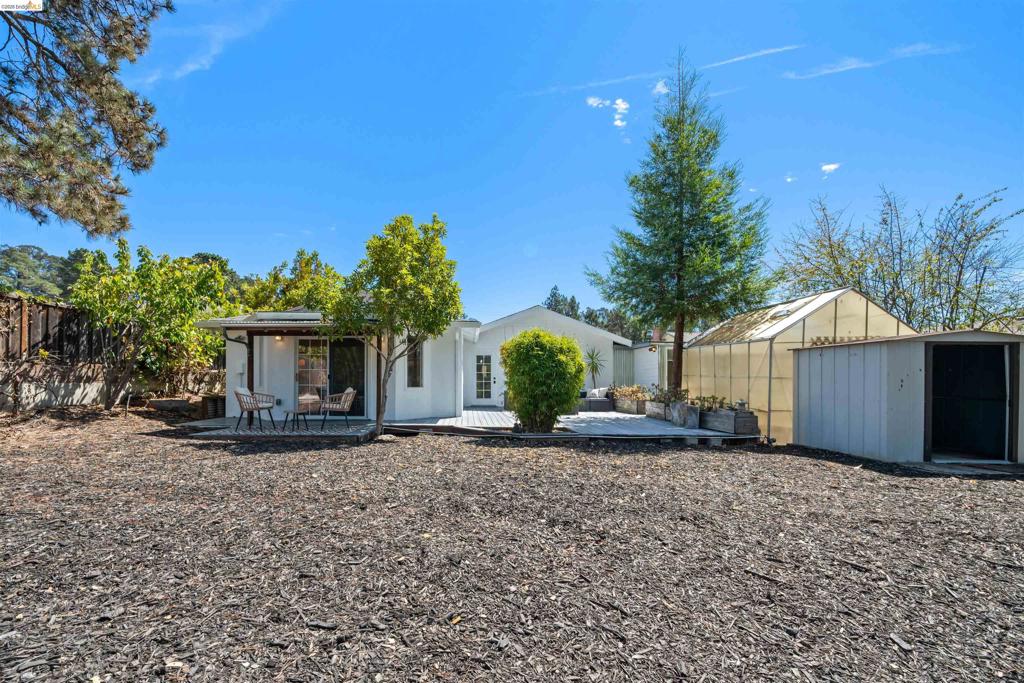 4833 Shetland Ave. Property Photo 26