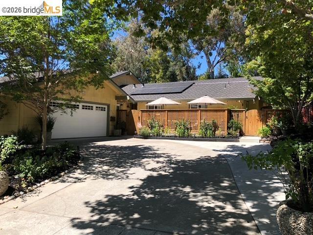 559 Morninghome Rd Property Photo 1