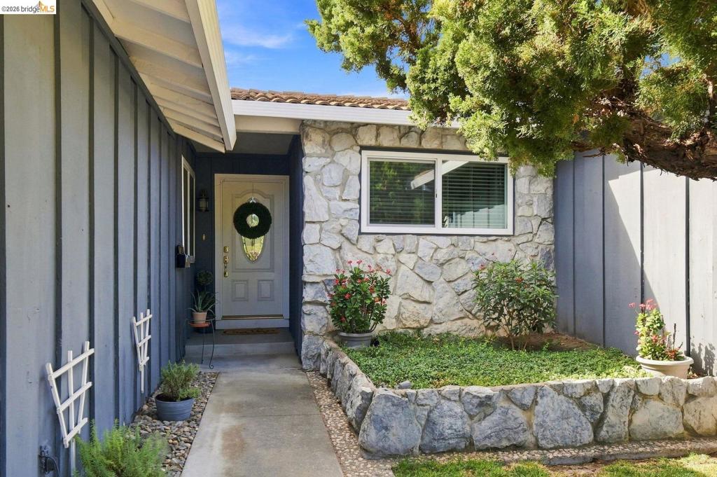 408 Santa Mesa Dr Property Photo 4