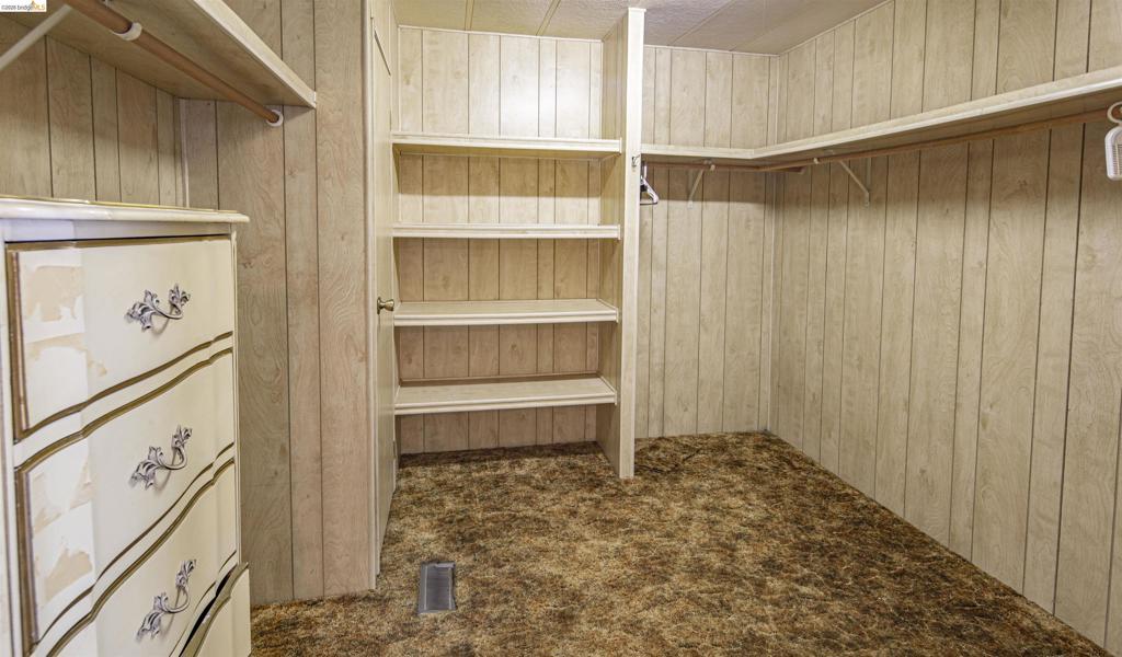 10956 Green Property Photo 13