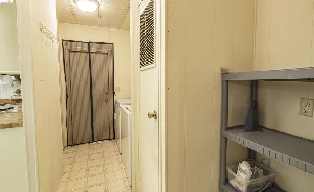 10956 Green Property Photo 34