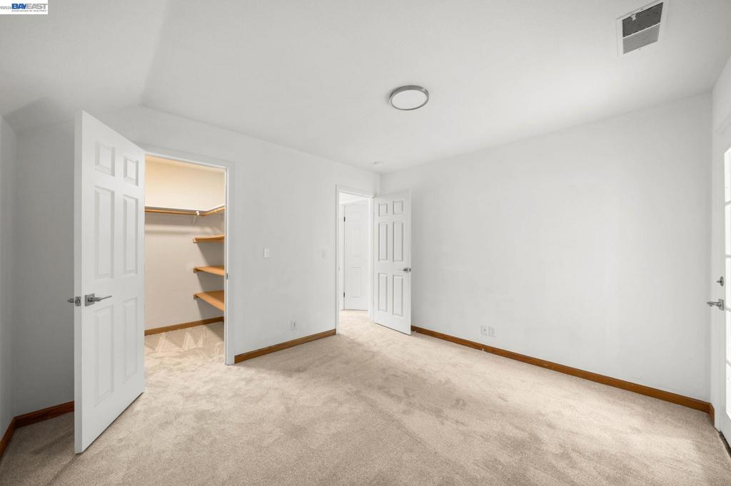 190 Silver Pine Ln Property Photo 60