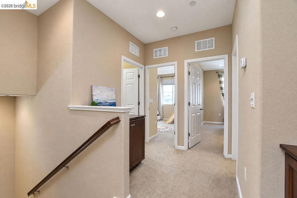 806 Queen Palm Ln Property Photo 16