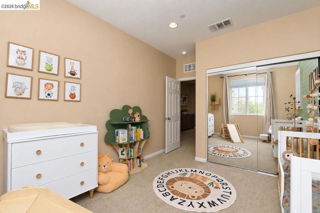 806 Queen Palm Ln Property Photo 18