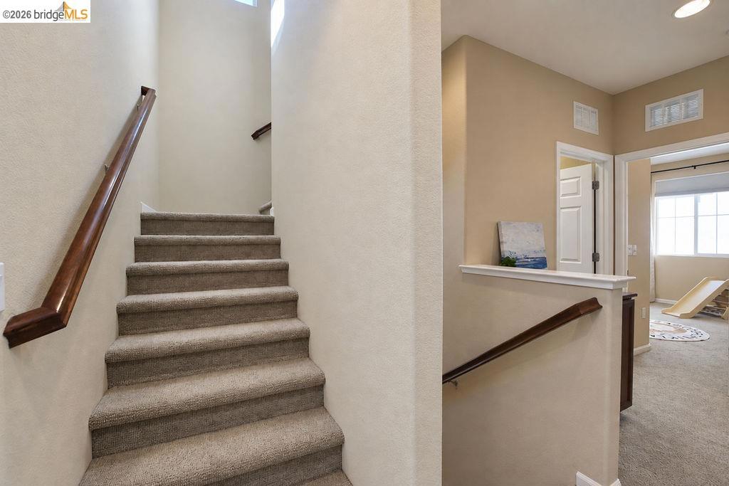 806 Queen Palm Ln Property Photo 27