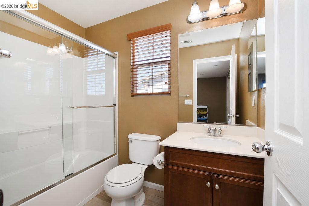 806 Queen Palm Ln Property Photo 31