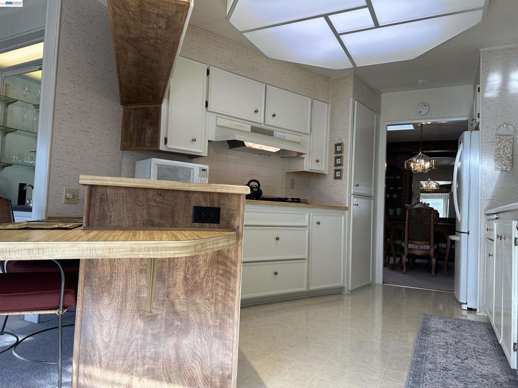 29284 Harpoon Way Property Photo 13