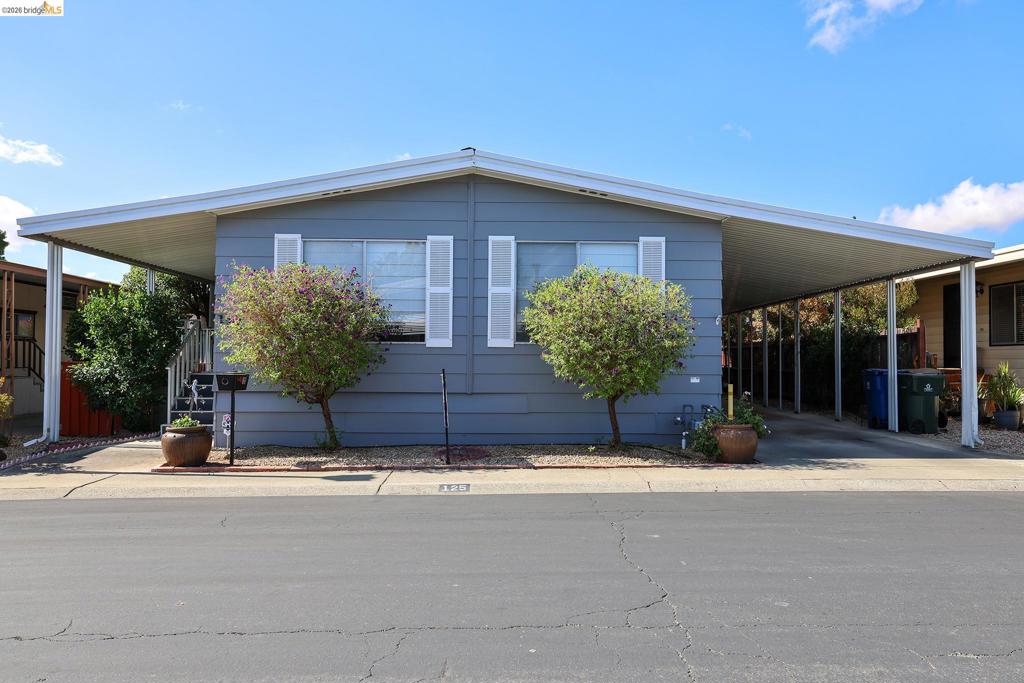 125 Paulette Way Property Photo 1