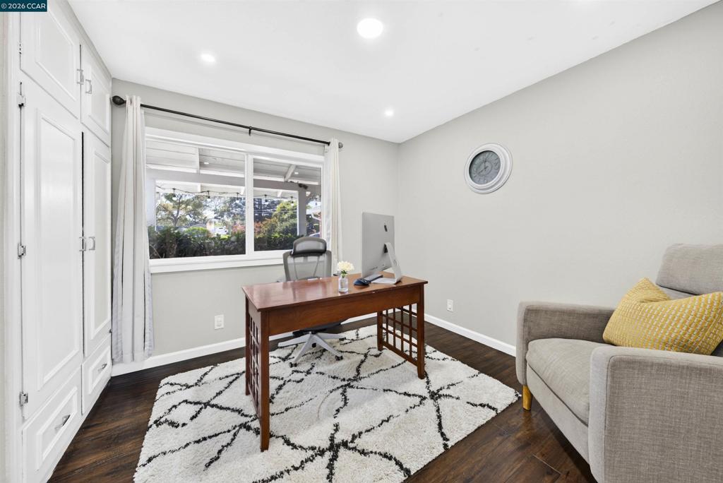 2444 Fitzpatrick St Property Photo 23