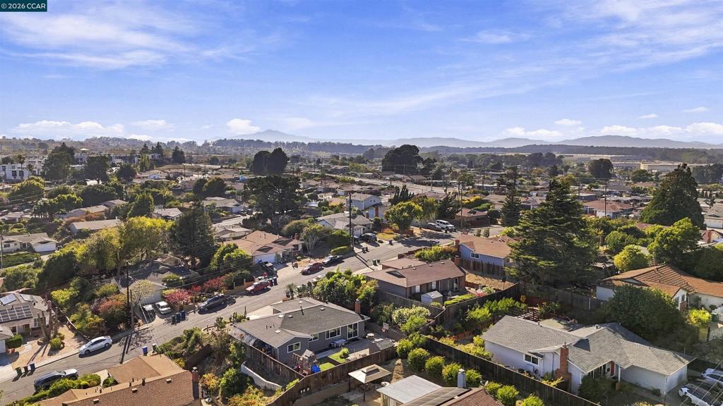 2444 Fitzpatrick St Property Photo 44