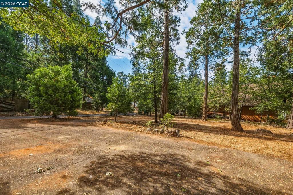 16764 Estralita Dr Property Photo 27