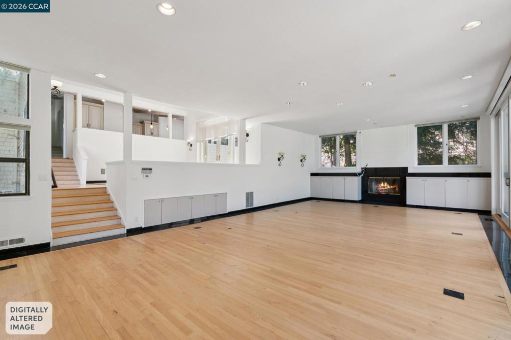 660 La Casa Via Property Photo 16
