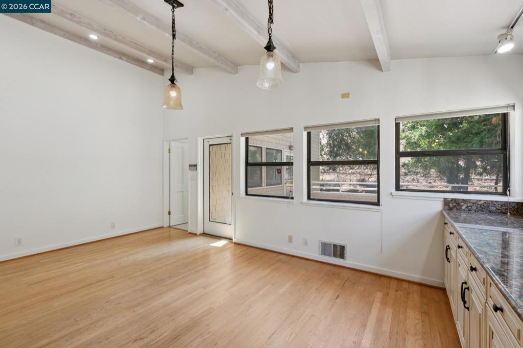 660 La Casa Via Property Photo 36