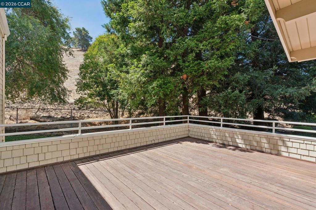 660 La Casa Via Property Photo 42