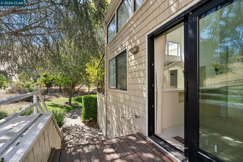 660 La Casa Via Property Photo 47