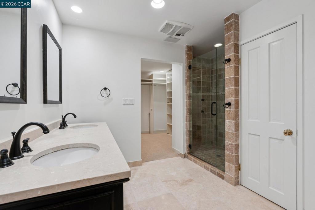 660 La Casa Via Property Photo 52