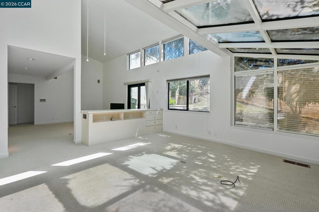 660 La Casa Via Property Photo 56