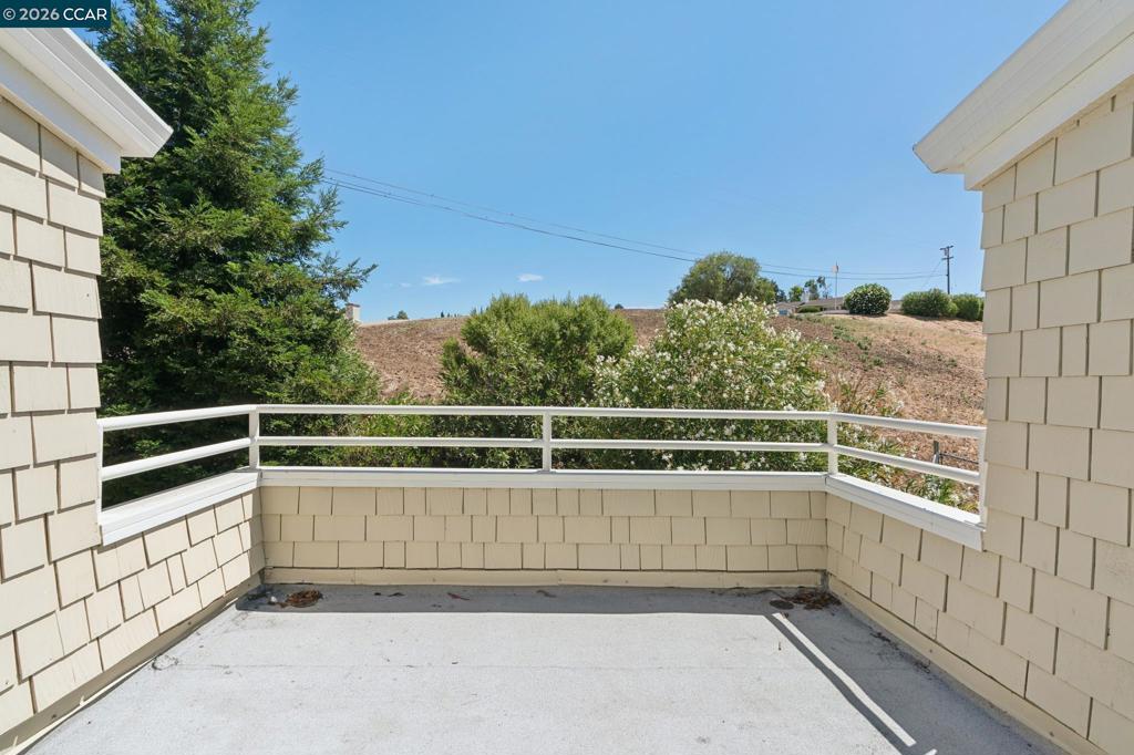 660 La Casa Via Property Photo 61