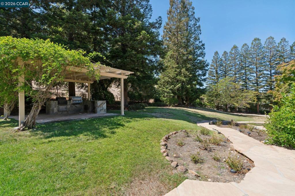 660 La Casa Via Property Photo 87
