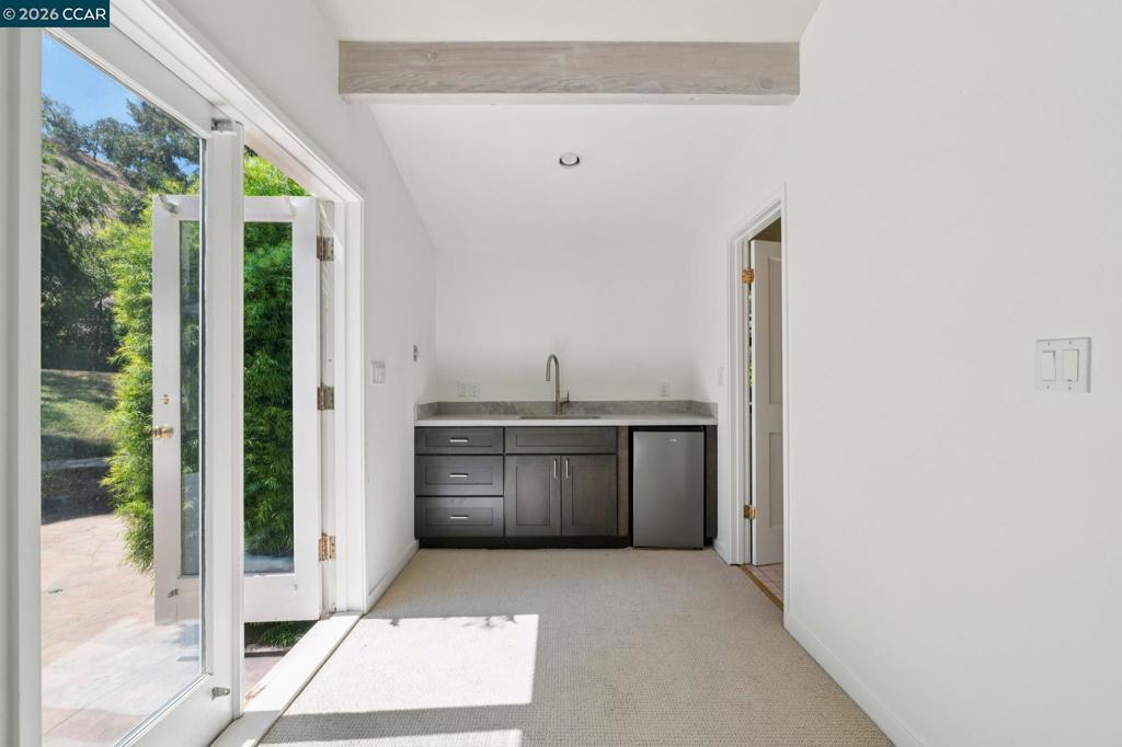 660 La Casa Via Property Photo 97